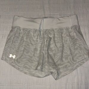 Under Armour Women's White Athletic Running Shorts with Subtle Gray Pattern
